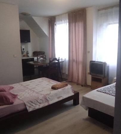 Apartment Ivaylo Варна Экстерьер фото