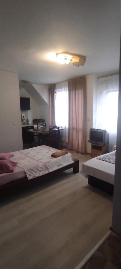 Apartment Ivaylo Варна Экстерьер фото