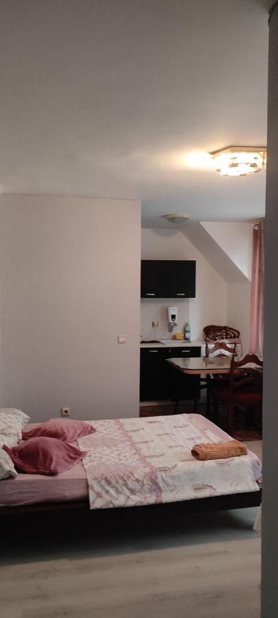 Apartment Ivaylo Варна Экстерьер фото