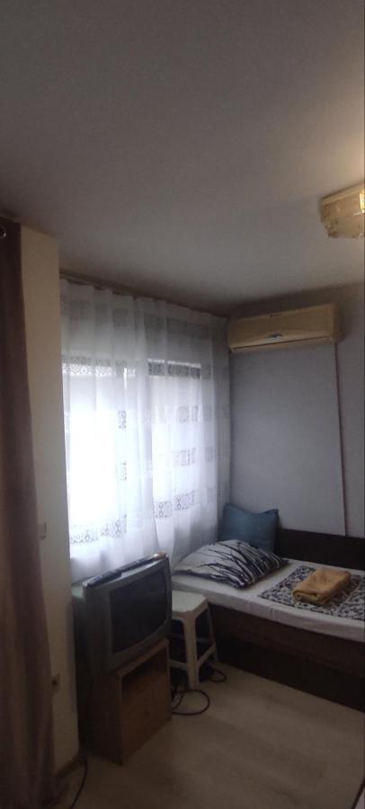 Apartment Ivaylo Варна Экстерьер фото